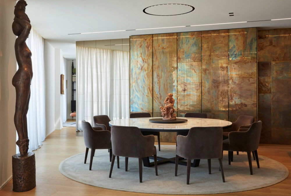 PRIVATE FLAT