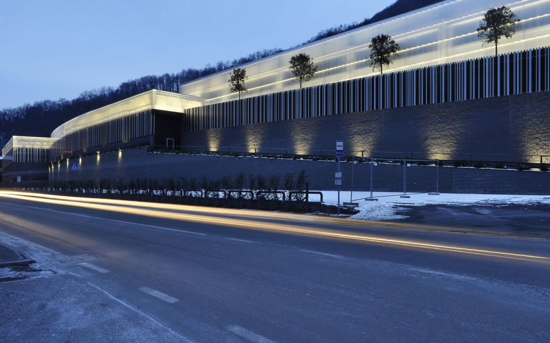 EX FACTORY